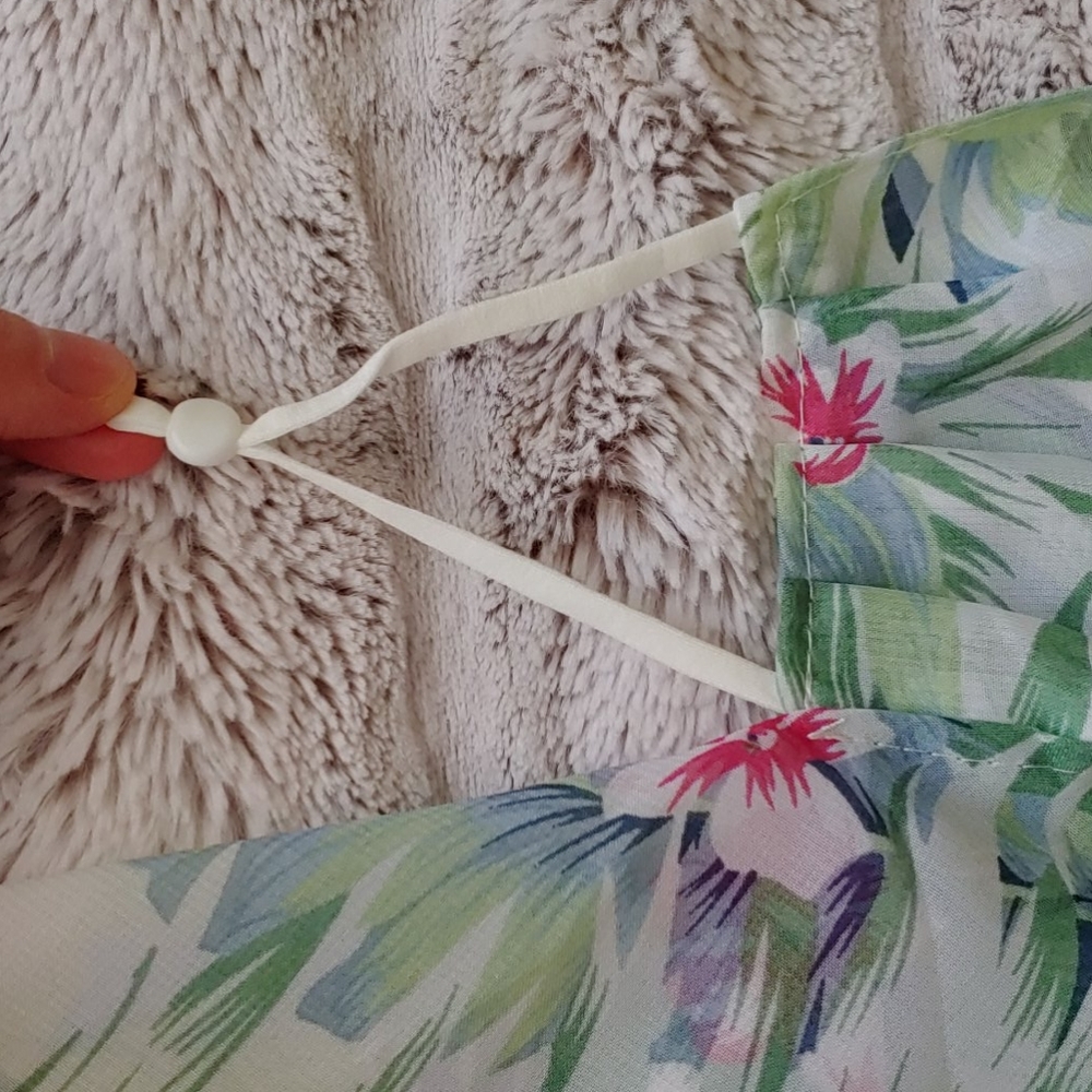 ❌ SOLD ❌ Tropical babe face mask NWOT - Picture 6 of 6